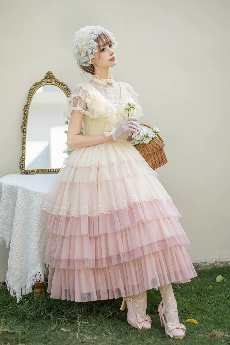 Subtly Elegant Dress with a Refined Vintage Look