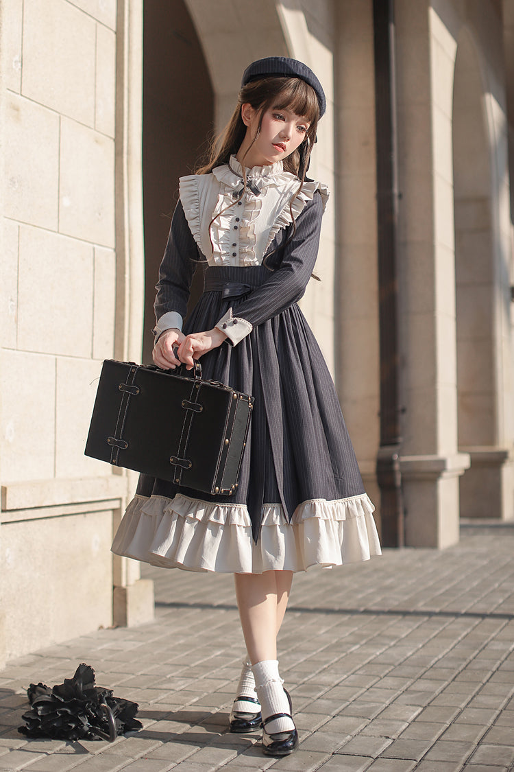 Classic Designed Dress in a Timeless Cut
