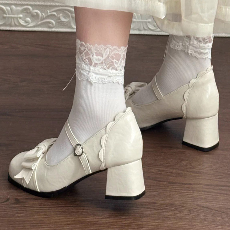 Vintage Style Heels with a Modern Fit
