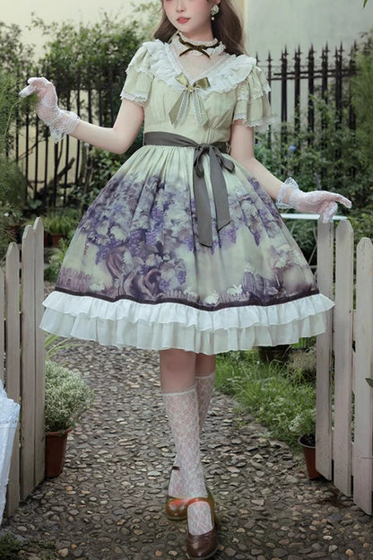 Subtly Elegant Dress with a Refined Vintage Look