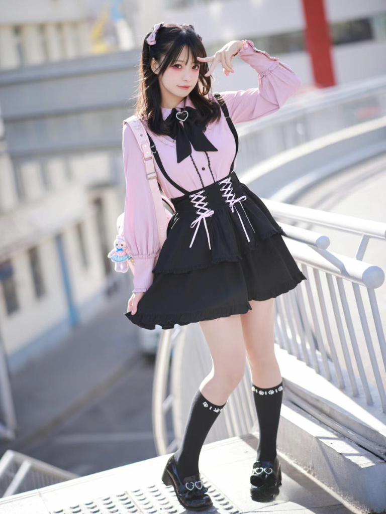 Jirai Blouse + Suspender Skirt Set