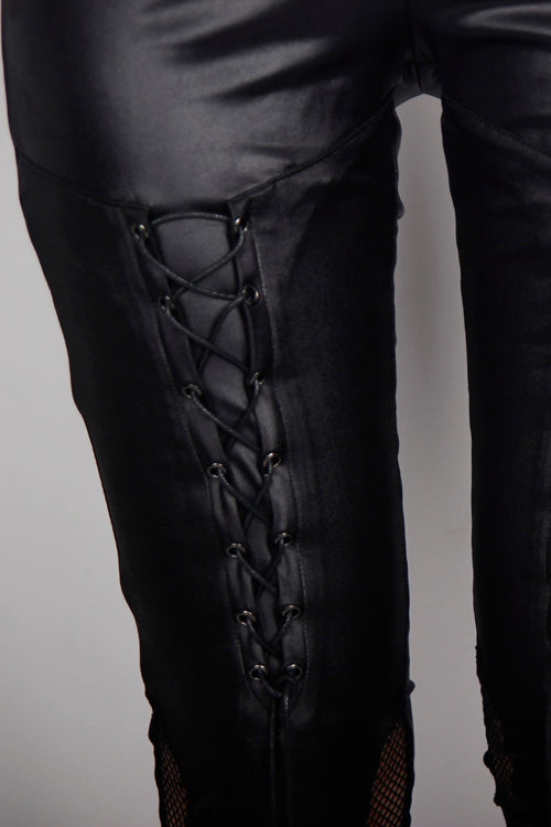 Classic Designed Pants in a Timeless Cut