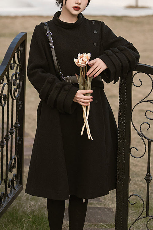Classic Vintage Coat with a Flattering Fit