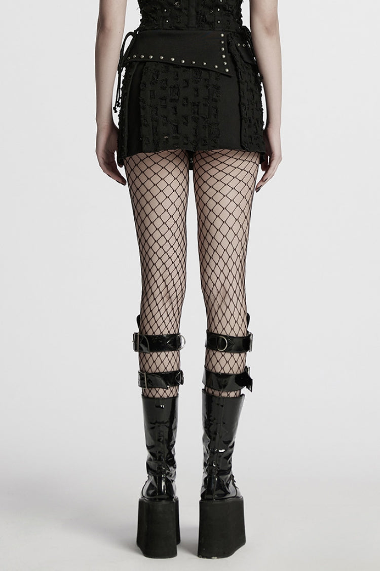 Sophisticated Garment with a Clean Classic Look