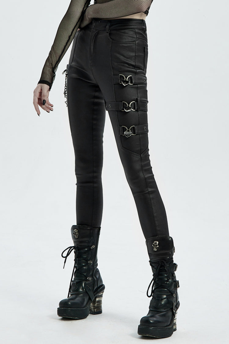 Thoughtfully Designed Pants in a Timeless Style