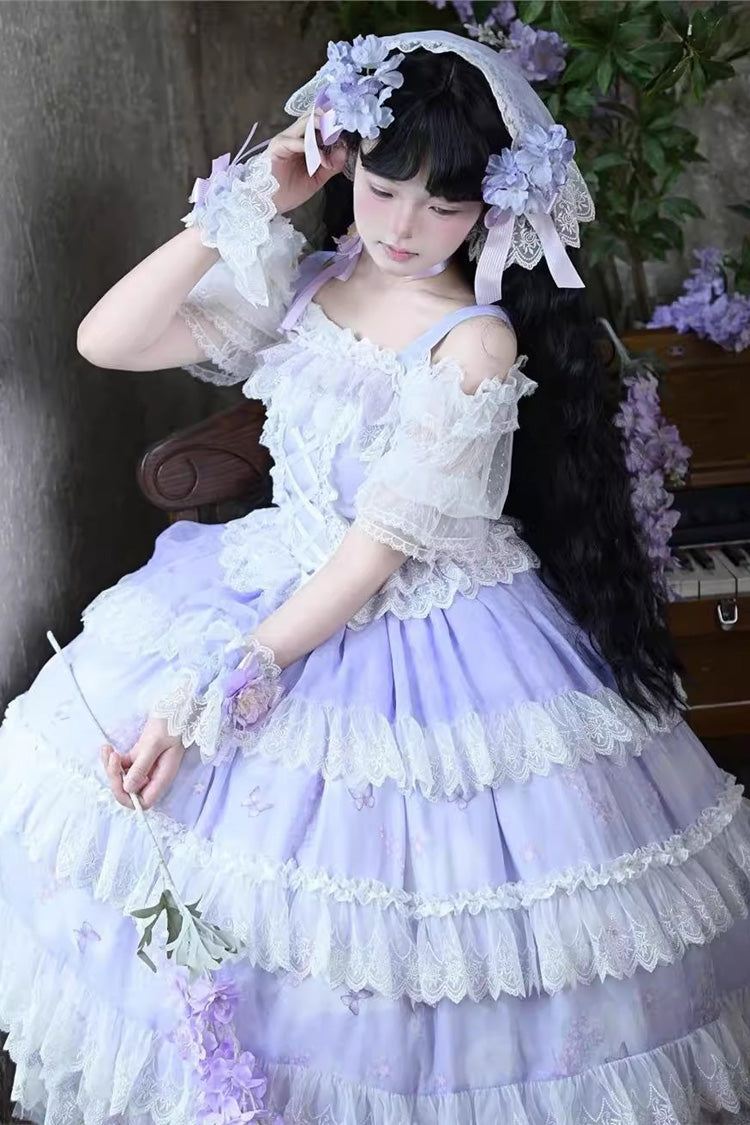 Finely Styled Dress with a Classic Vintage Look