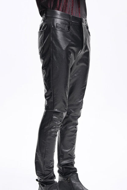 Casually Elegant Pants with a Refined Edge