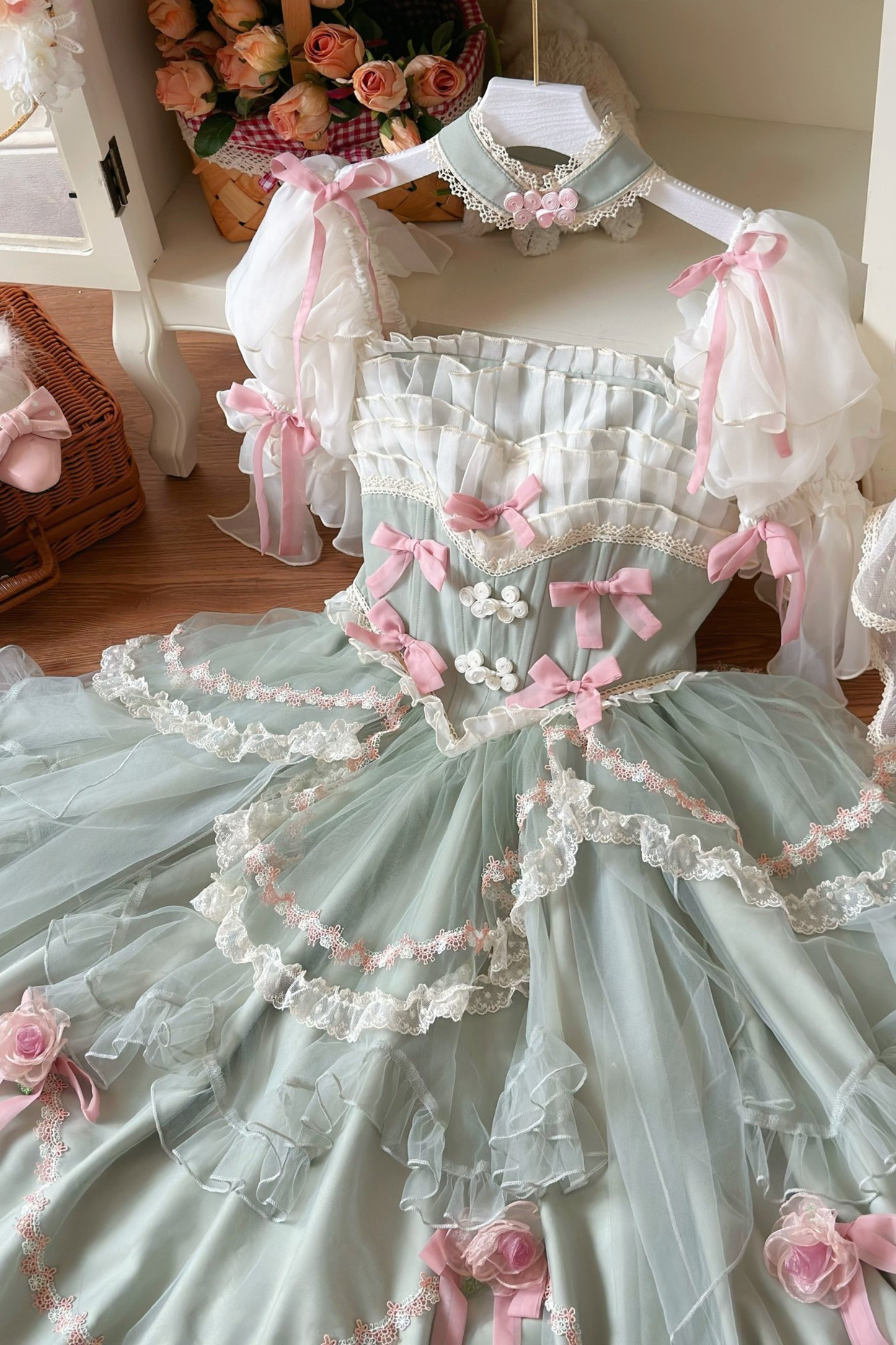 Sweet Princess Dress + Train + Veil + Accessories