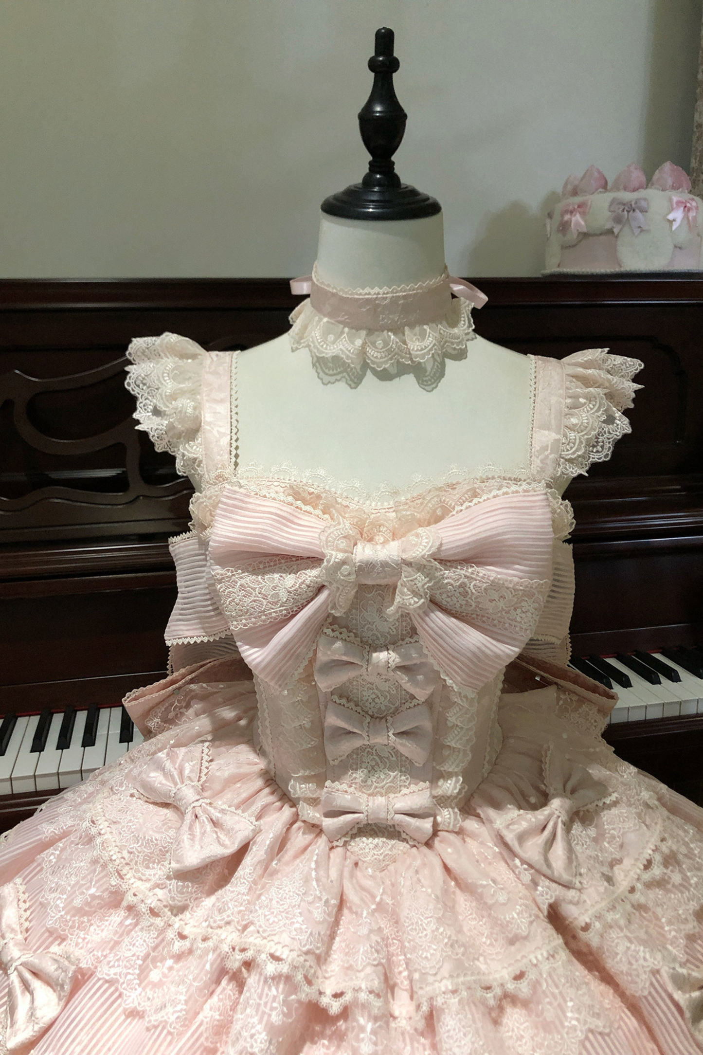 [pre-order] Princess Ballet Tiered Lolita Dress + Headband + Necklace + Sleeves + Tail