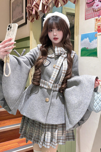 Classic Vintage Coat with a Flattering Fit