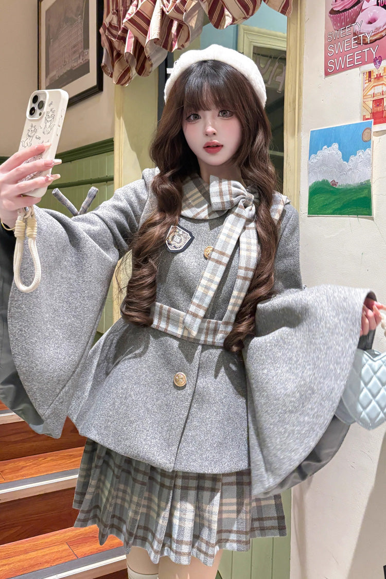 Classic Vintage Coat with a Flattering Fit