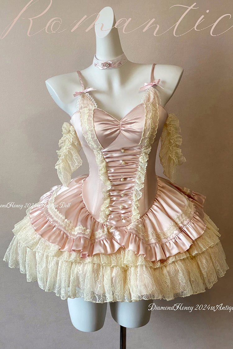 Finely Styled Dress with a Classic Vintage Look