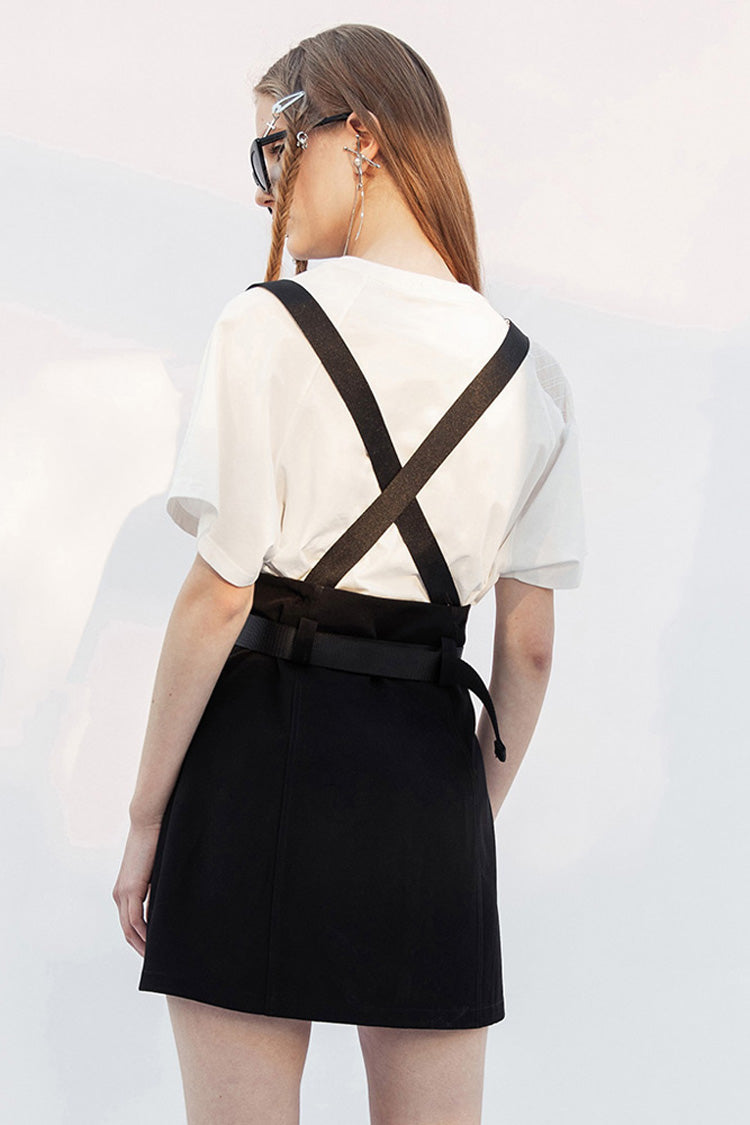 Beautifully Finished Garment in a Timeless Design