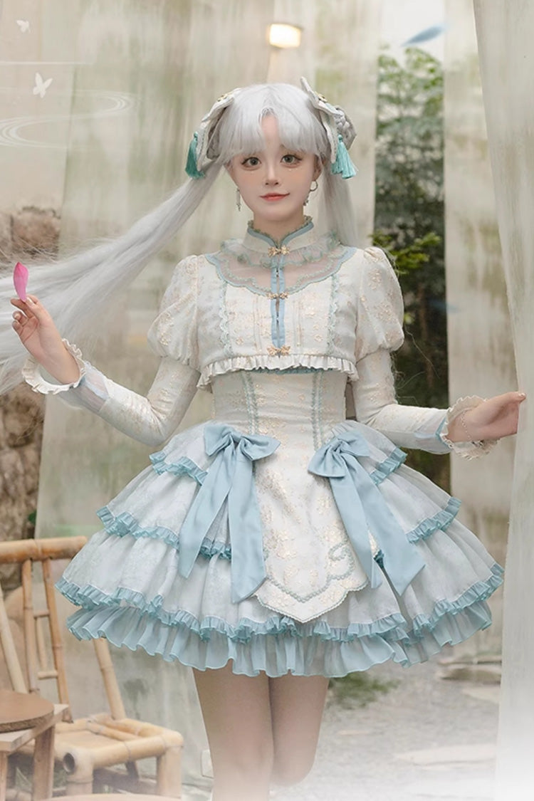 Finely Styled Dress with a Classic Vintage Look