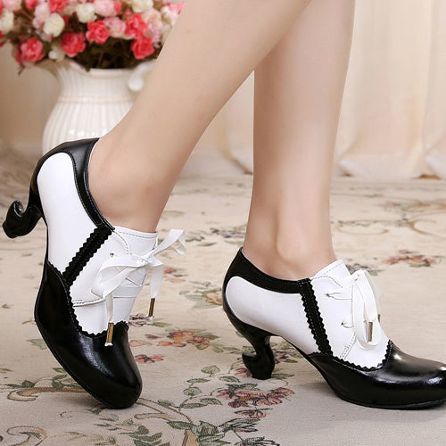 Subtly Elegant Shoes with a Refined Vintage Look