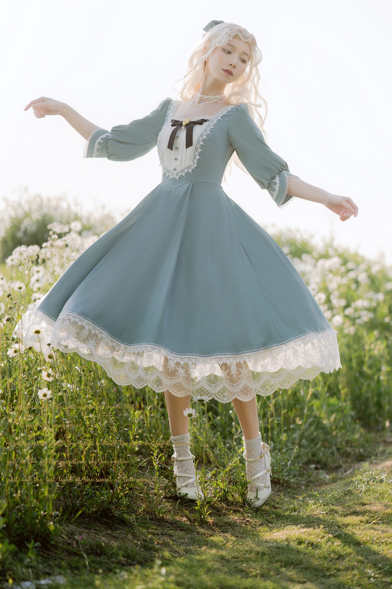 Retro Lace Classic Lolita Dress