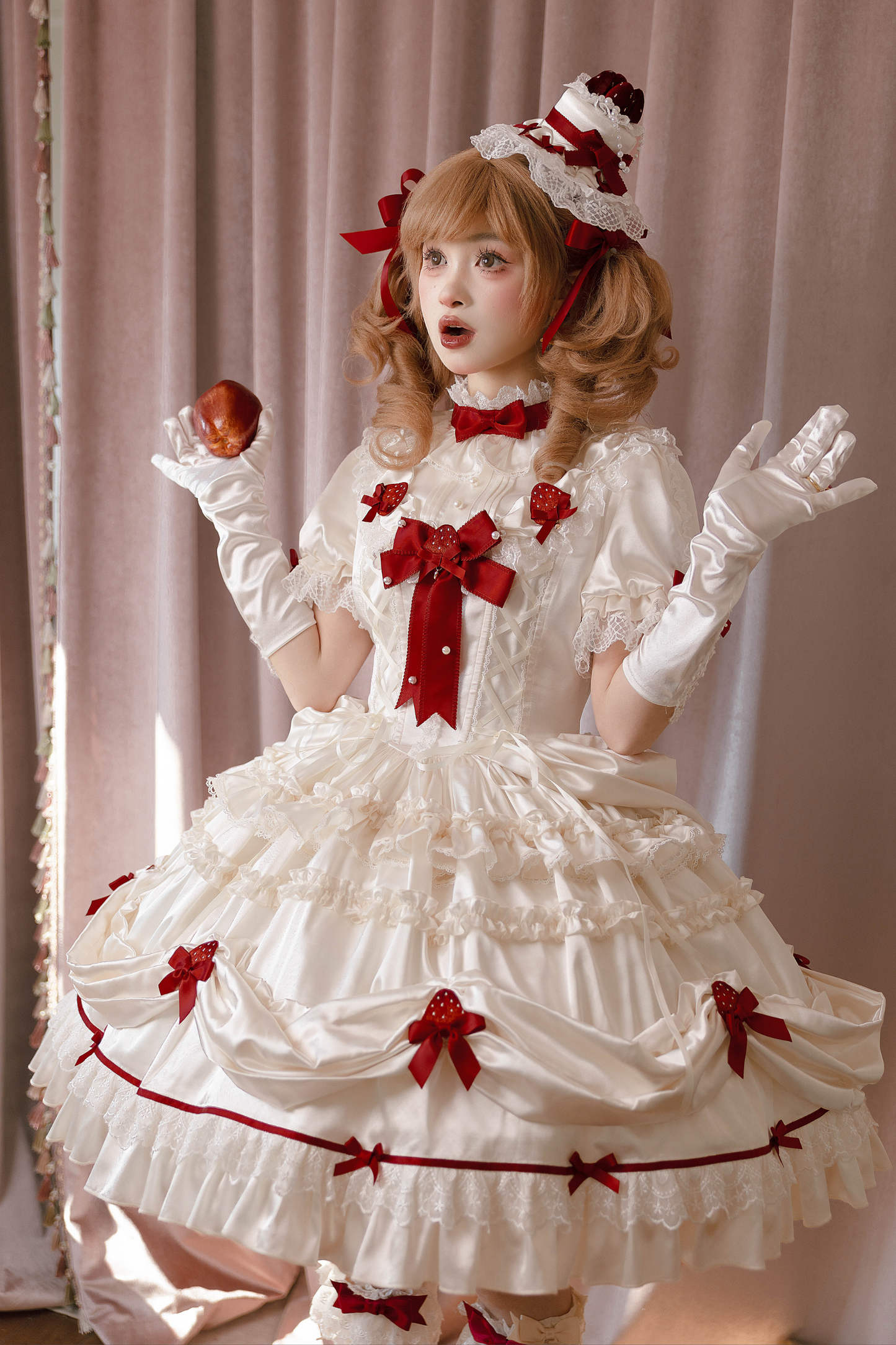 [pre-order Deadline: March 29] Cream Strawberry Lolita Dress