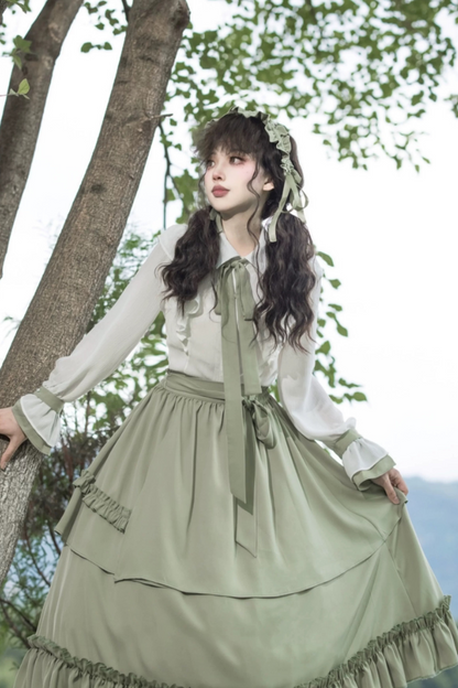 Retro Ruffle Shirt + Flare Skirt + Tie