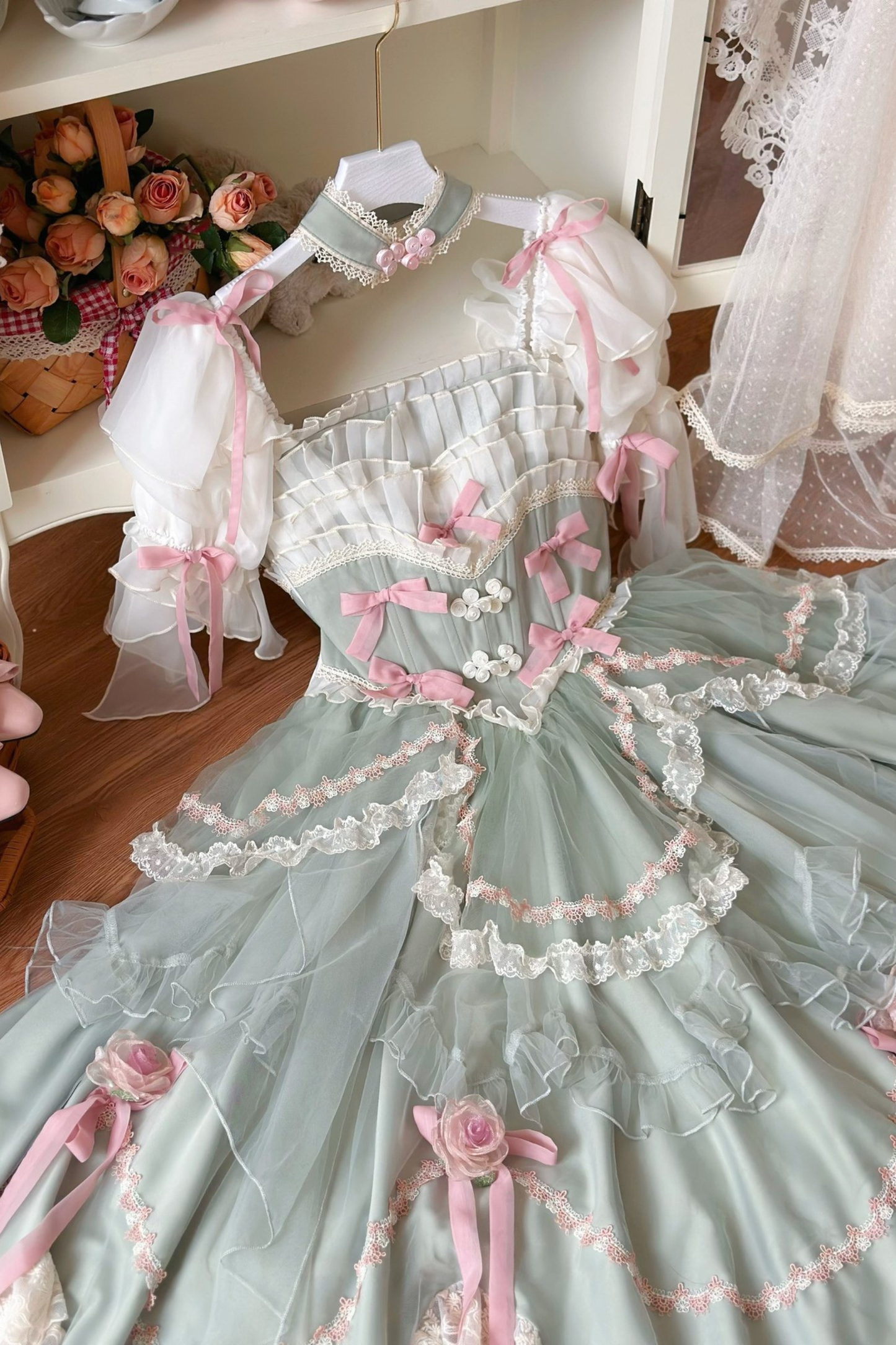 Sweet Princess Dress + Train + Veil + Accessories
