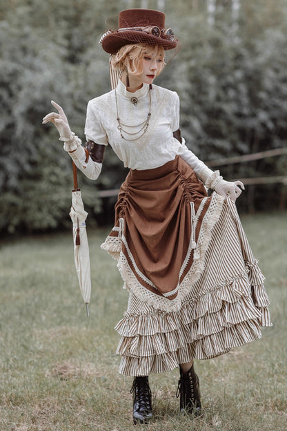 Casually Elegant Garment with a Refined Edge