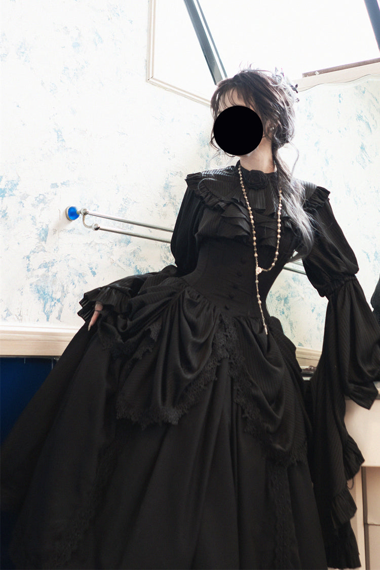 Classic Vintage Garment with a Flattering Fit