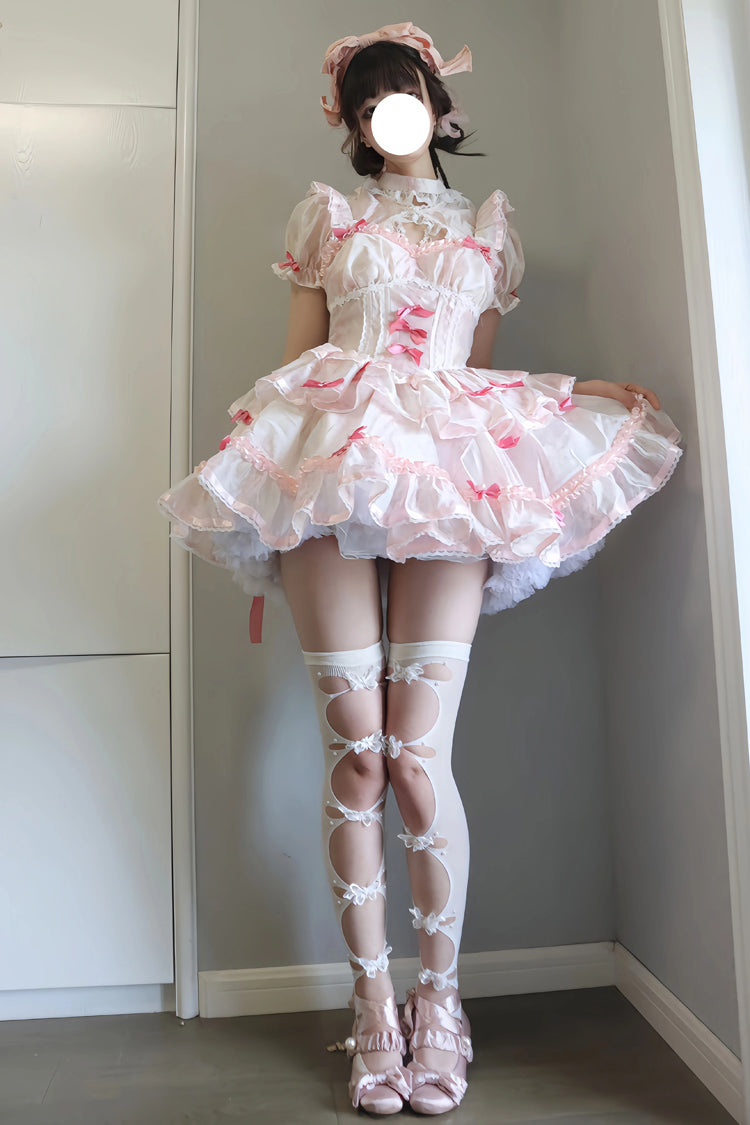 Finely Styled Dress with a Classic Vintage Look