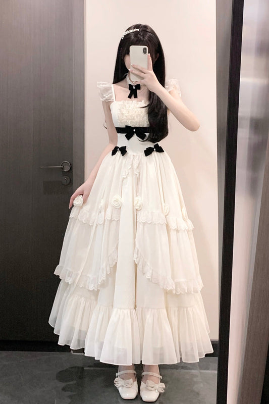 Casually Elegant Dress with a Refined Edge