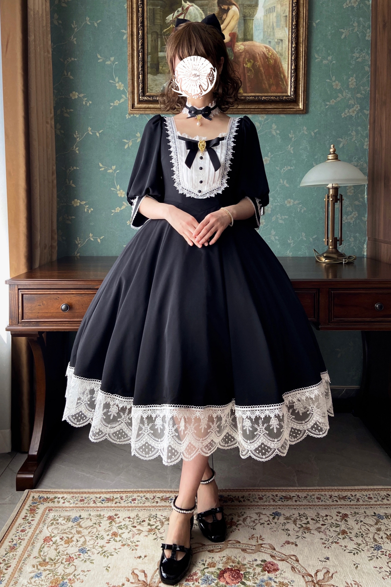 Retro Lace Classic Lolita Dress