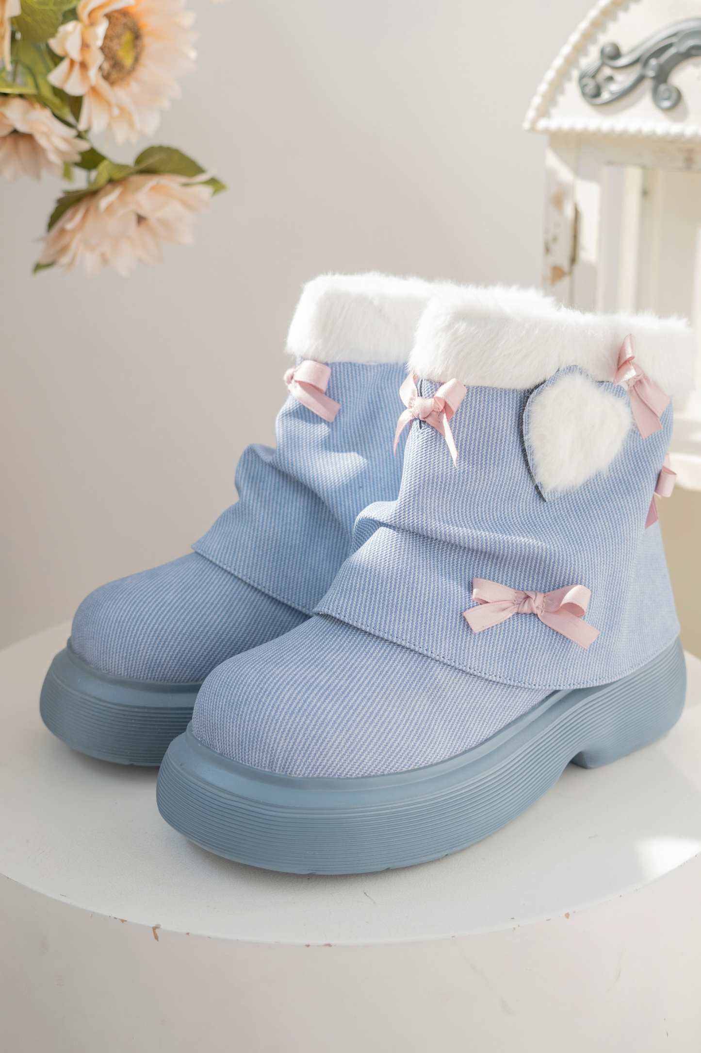 Velvet Ribbon Heart Short Boots