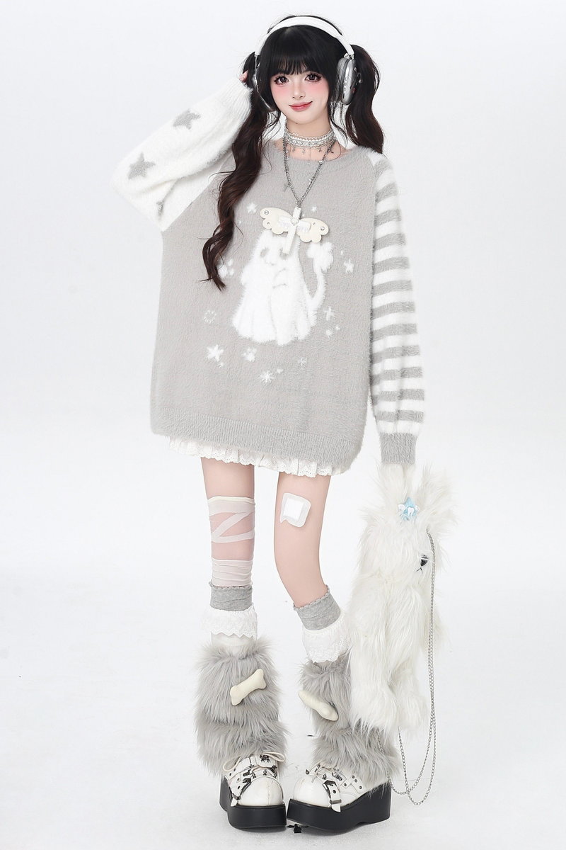 Asymmetric Sleeve Loose Top