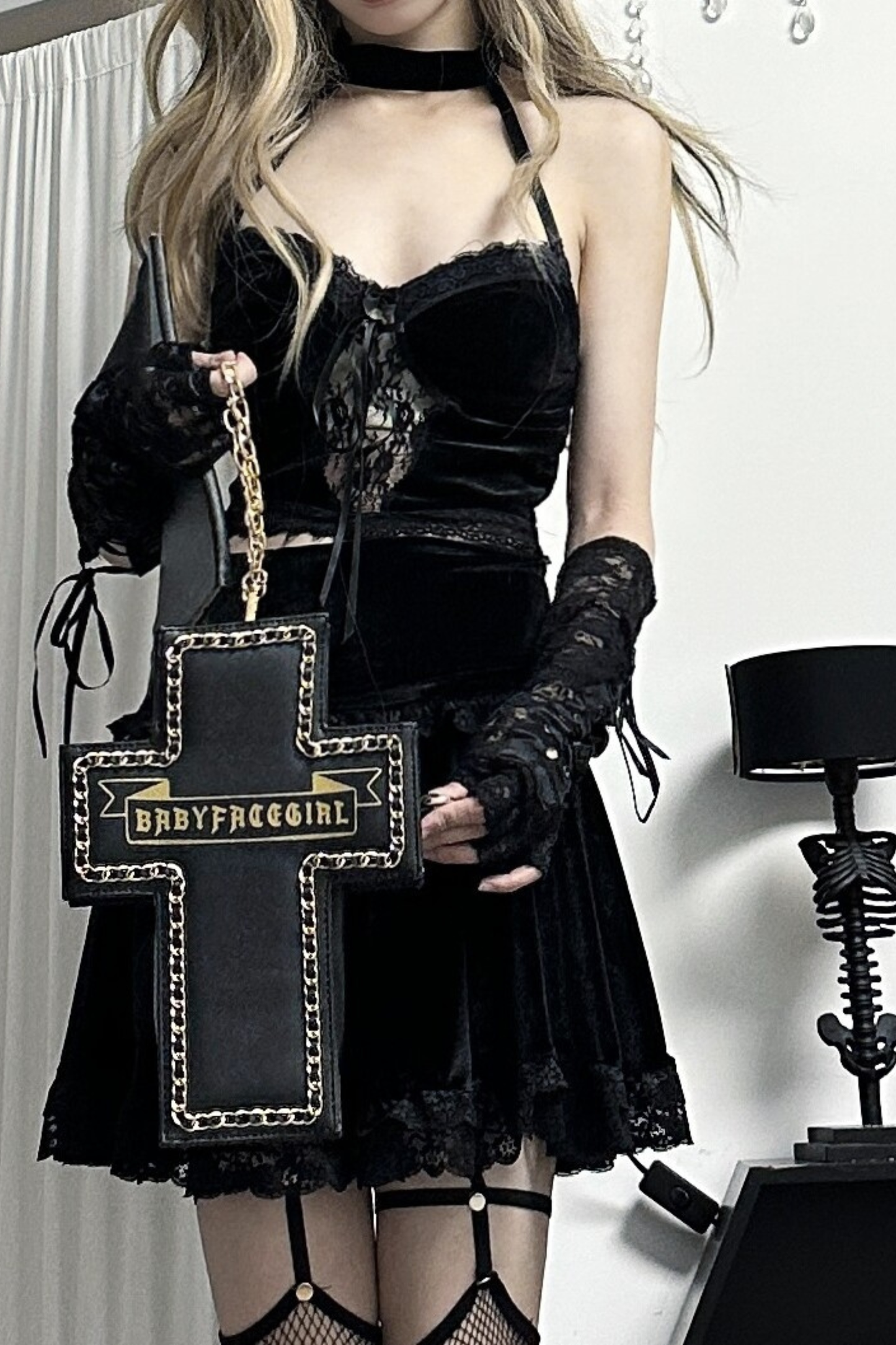 Paradise Dark Crossbody Bag