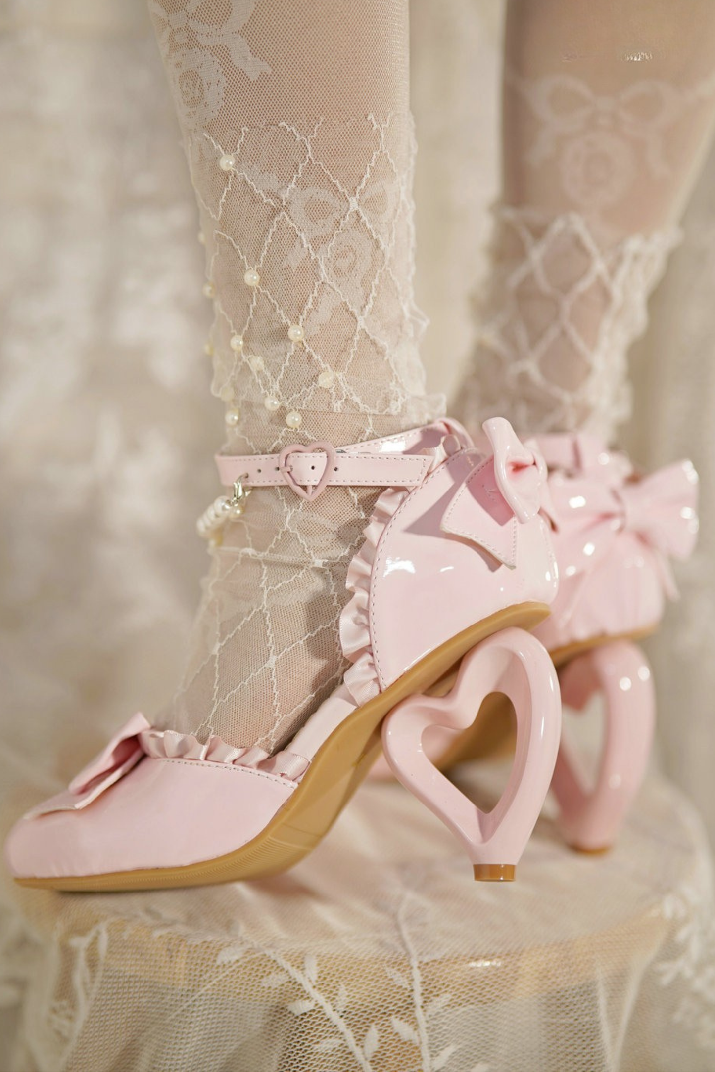 Heart Love Lollita Pearl Peach Heels