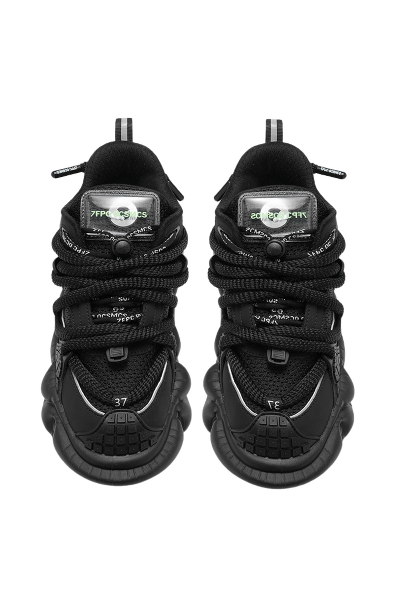 Mode Design Dark Sneakers