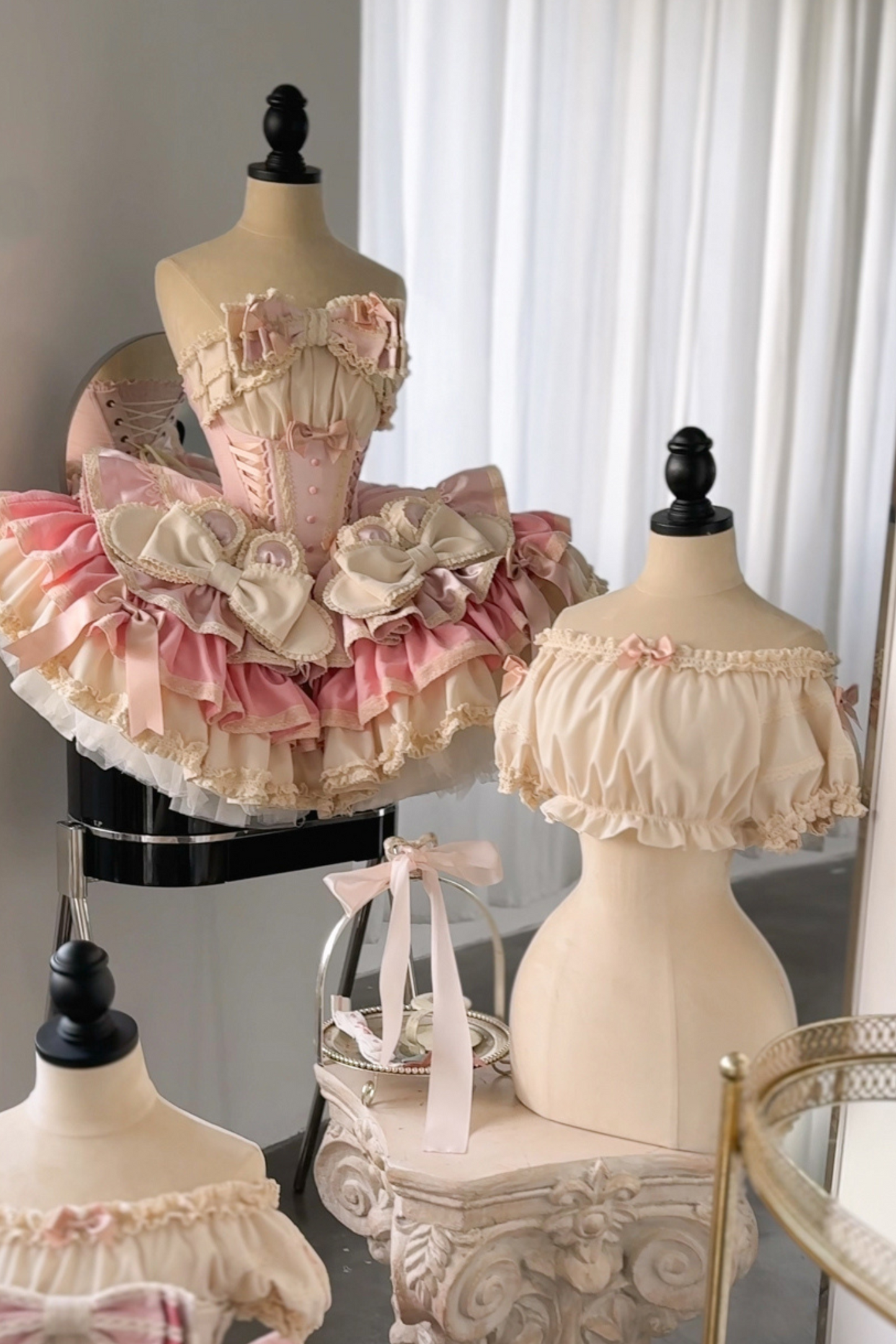 [pre-order] Ribbon Bunny Antique Version Bustier Dress + Inner Top + Complete Accessories