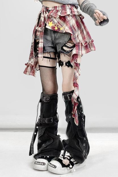 Retro Black Denim Pants + Plaid Curtain