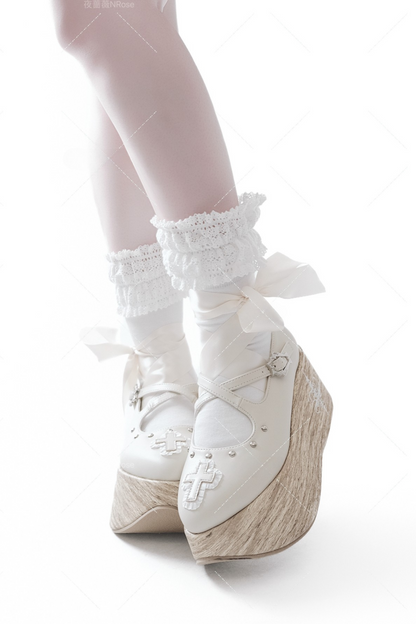 Platform Sole Lace Up Cross Shoes