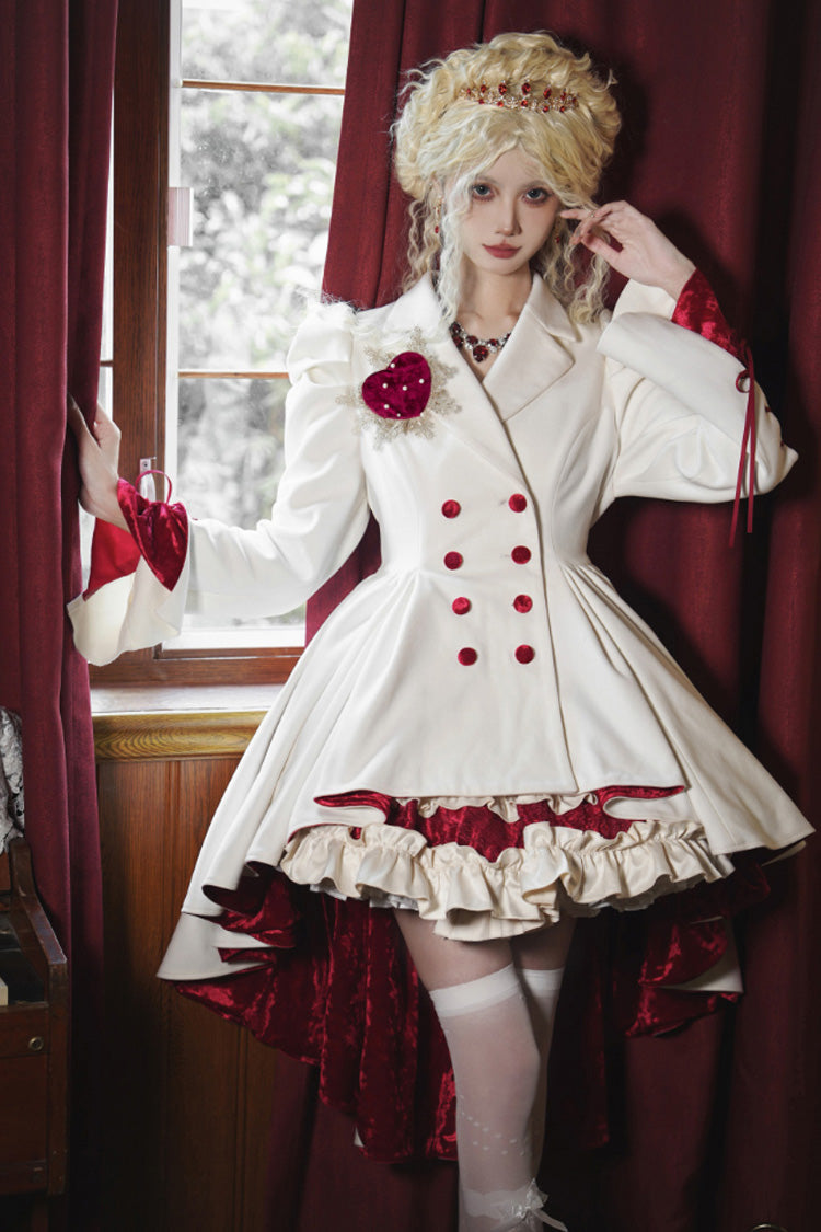 Finely Styled Coat with a Classic Vintage Look