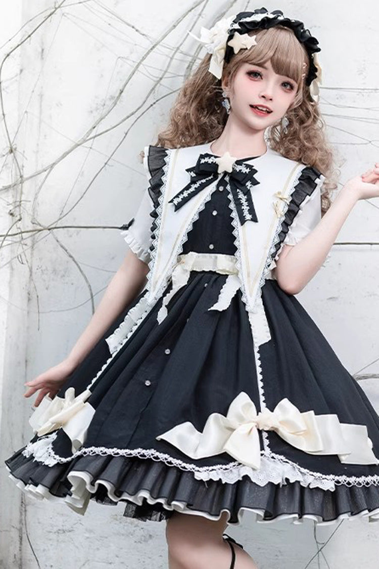 Finely Styled Dress with a Classic Vintage Look
