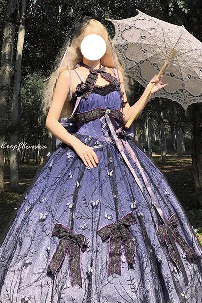 Finely Styled Dress with a Classic Vintage Look