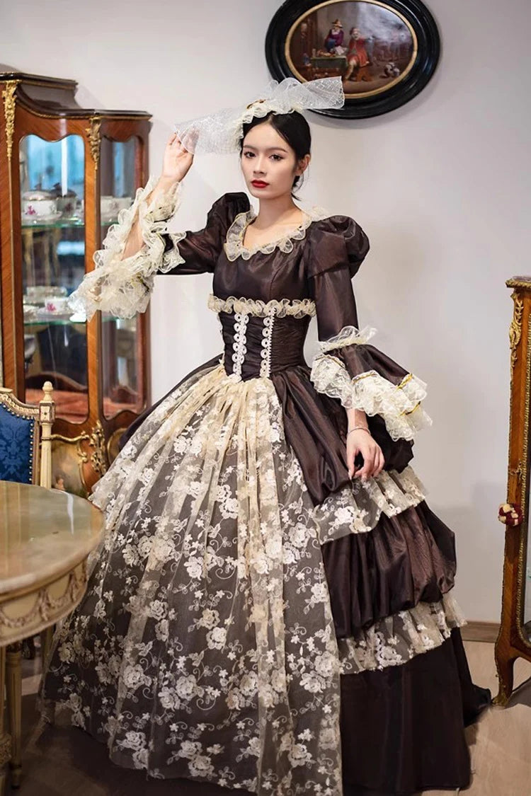 Subtly Elegant Dress with a Refined Vintage Look