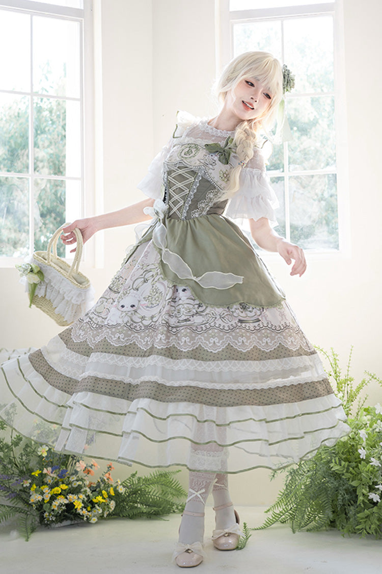 Subtly Elegant Dress with a Refined Vintage Look