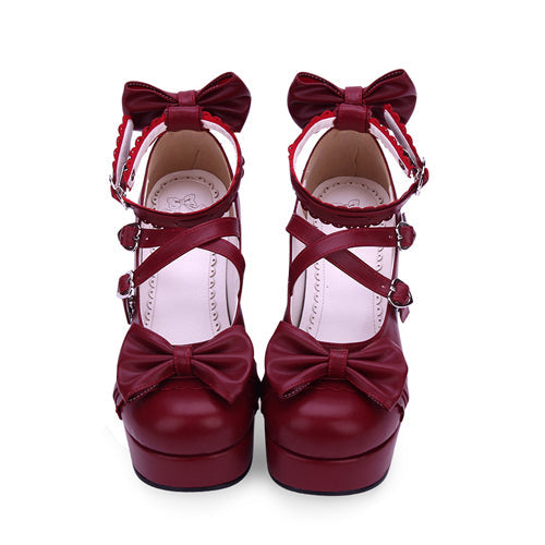 Effortlessly Elegant Shoes with a Timeless Design