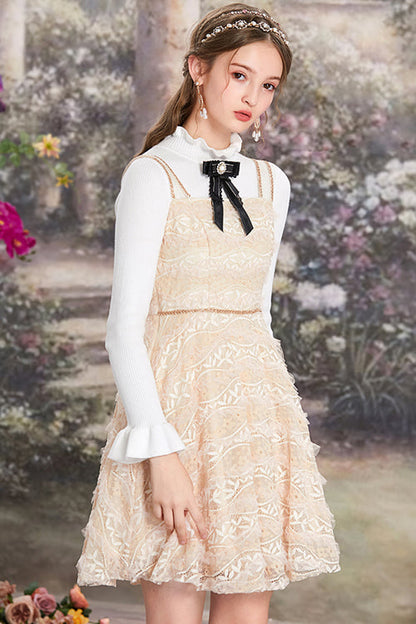 Effortlessly Elegant Dress with a Timeless Design