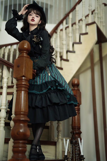 Beautifully Finished Garment in a Timeless Design