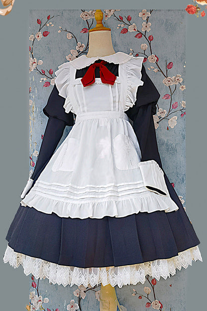 Finely Styled Dress with a Classic Vintage Look