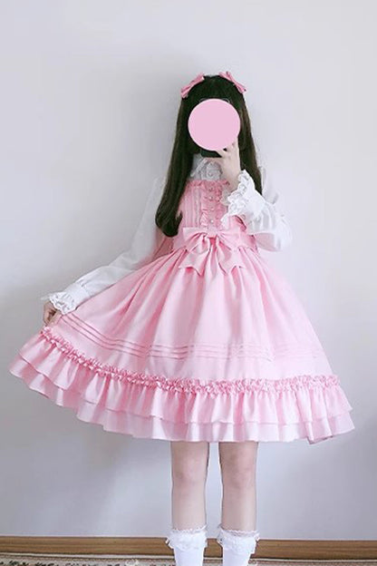 Finely Styled Dress with a Classic Vintage Look