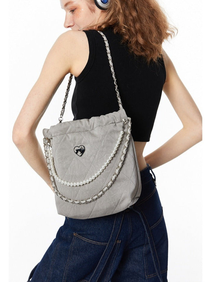 Fragrance Pearl Chain Drawstring Shoulder Bag
