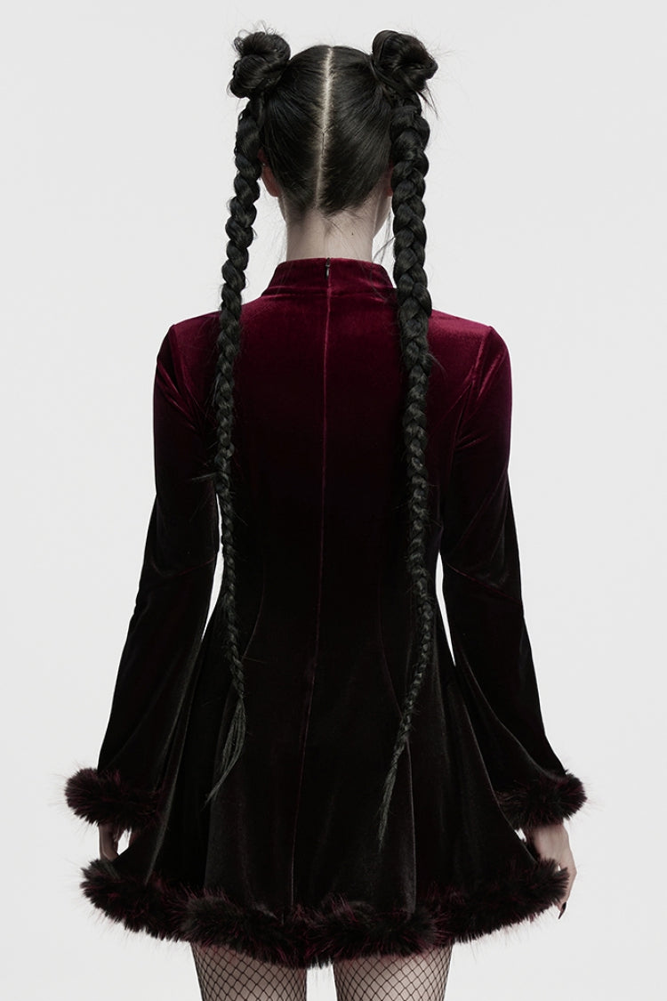 Casually Elegant Dress with a Refined Edge