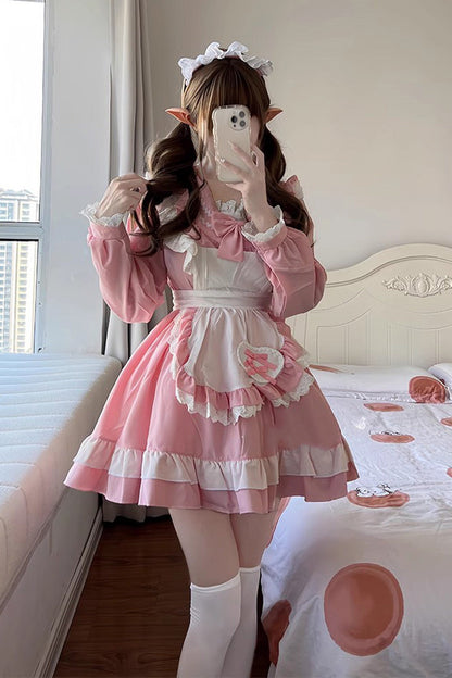 Subtly Elegant Dress with a Refined Vintage Look