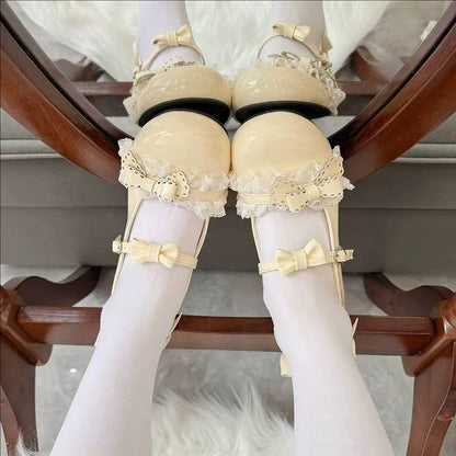 Casually Elegant Heels with a Refined Edge